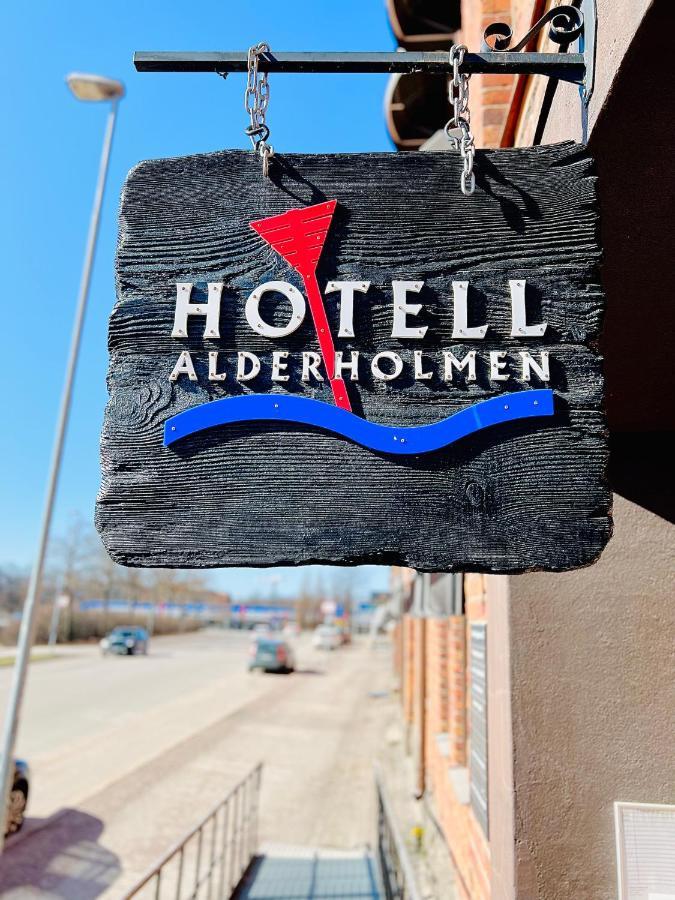 Hotell Alderholmen Gavle Exterior photo